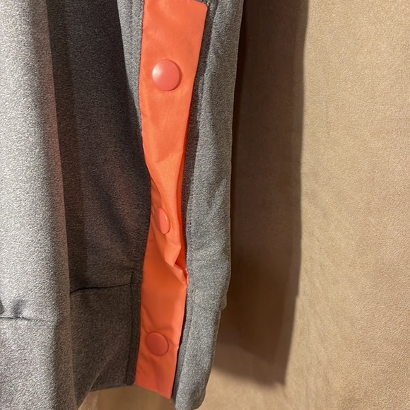 NEW Gray and Peach Hoodie w/peach color snaps that open on sides “Babe!” - Picture 3 of 6